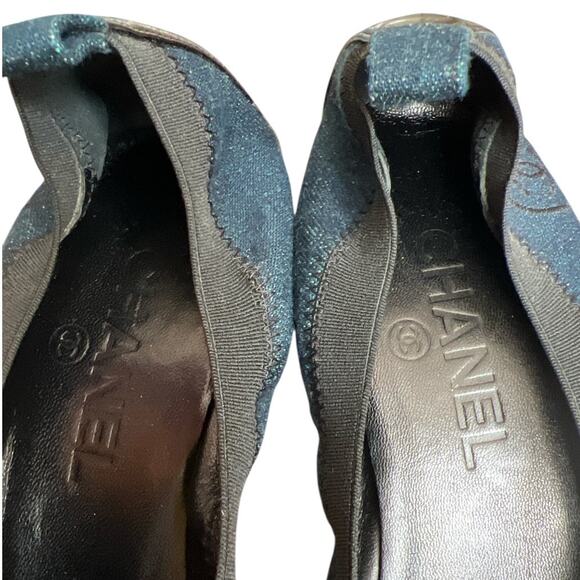 Chanel Vintage Blue Interlocking CC Logo Demin Pumps, IT 38/US8 - Picture 15 of 15